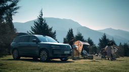 Denza N9 “Yi San Fang” PHEV 1300 Prestige Edition