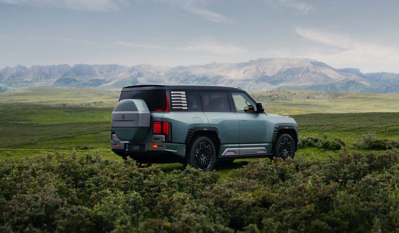 
								Yangwang U8 Off-road Player Edition full									