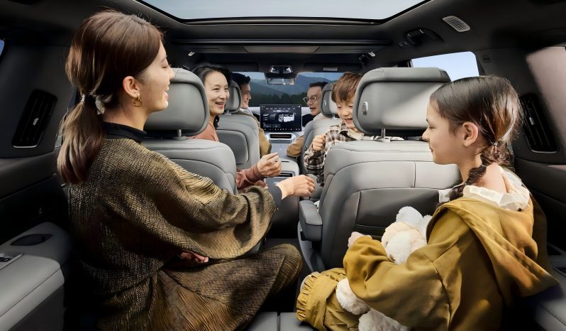 
								Denza N9 “Yi San Fang” PHEV 1300 Prestige Edition full									