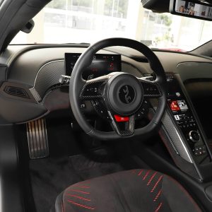 Car view 4