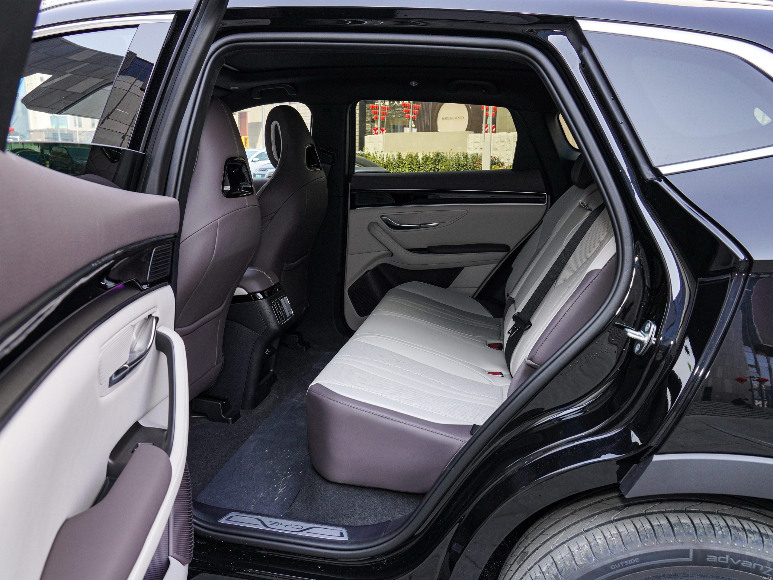 
								BYD Song PLUS EV – 605KM Flagship Edition full									