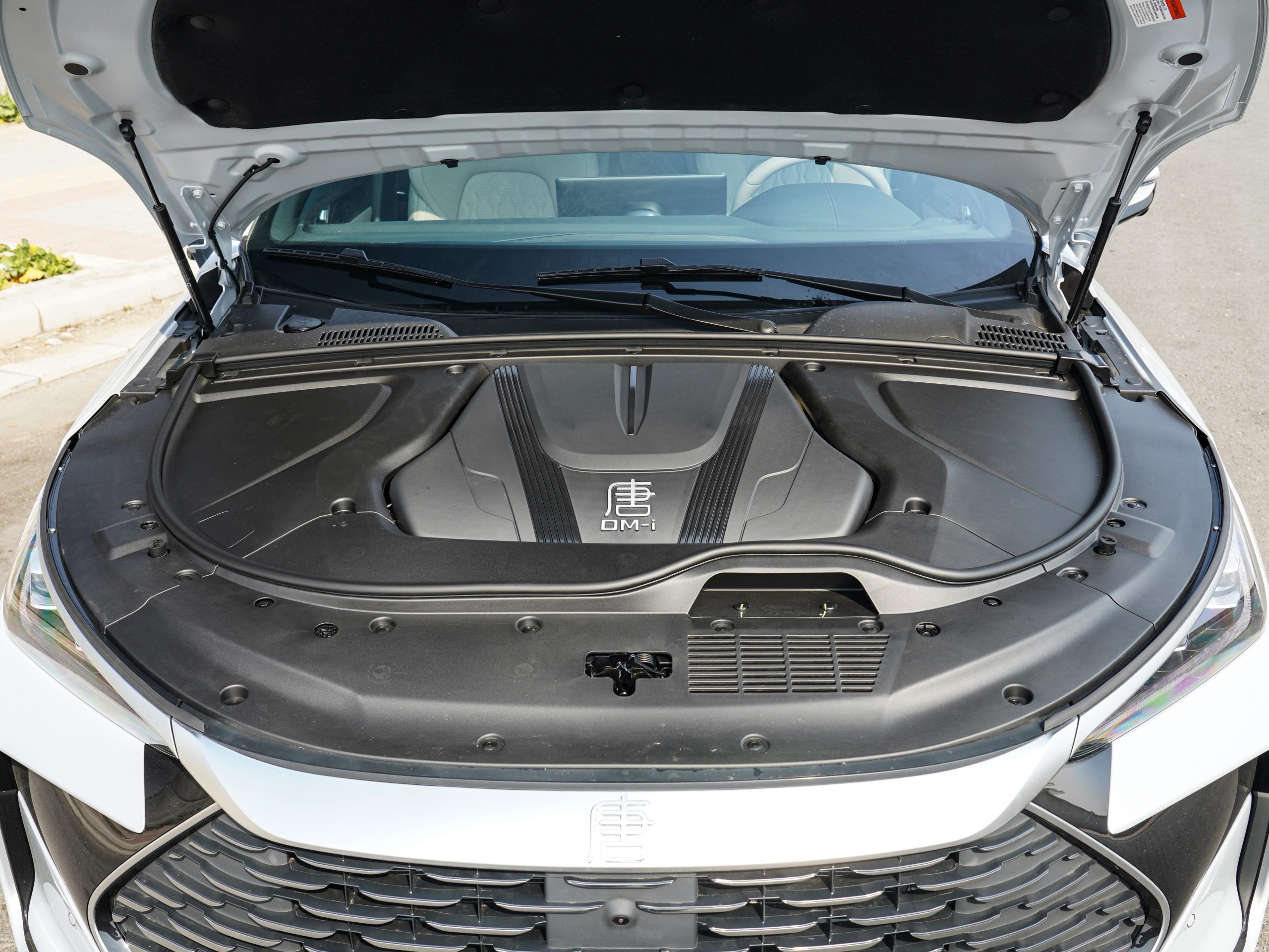 
								BYD Tang DM-i Intelligent Driving Edition – Premium 115KM (PHEV) full									
