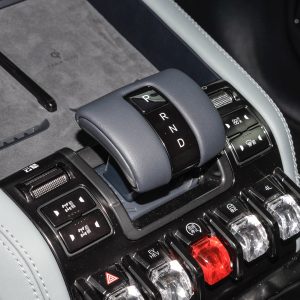 Car view 9
