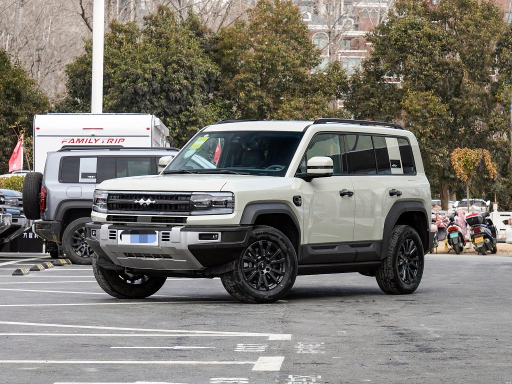 Formula Leopard 5 2023 Navigator Edition — Dolomiti Green