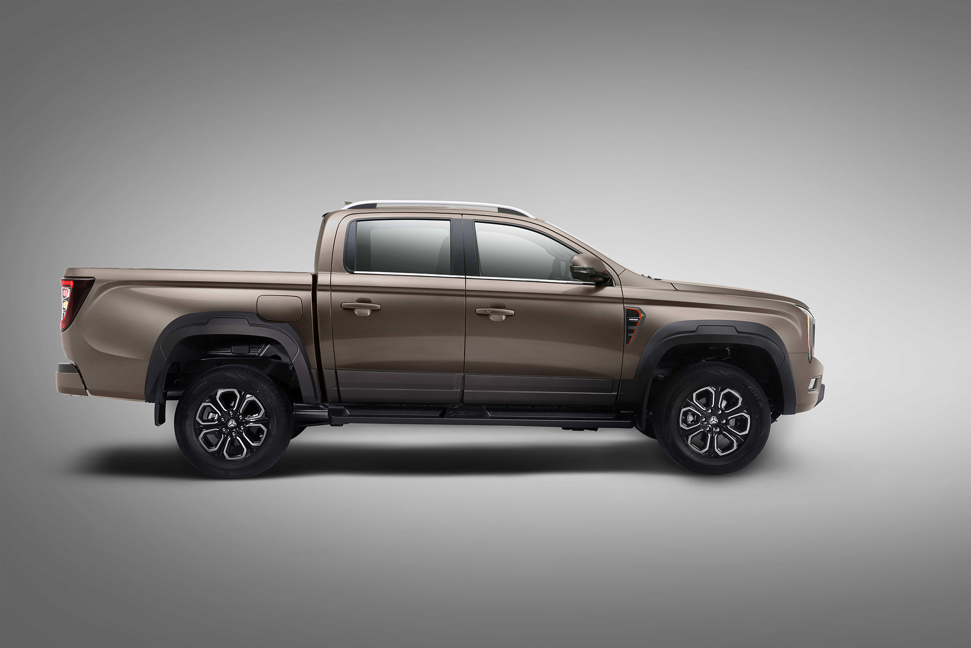 
								Bolden S7 Passenger Version EX Premium – Euro V Standard Version full									