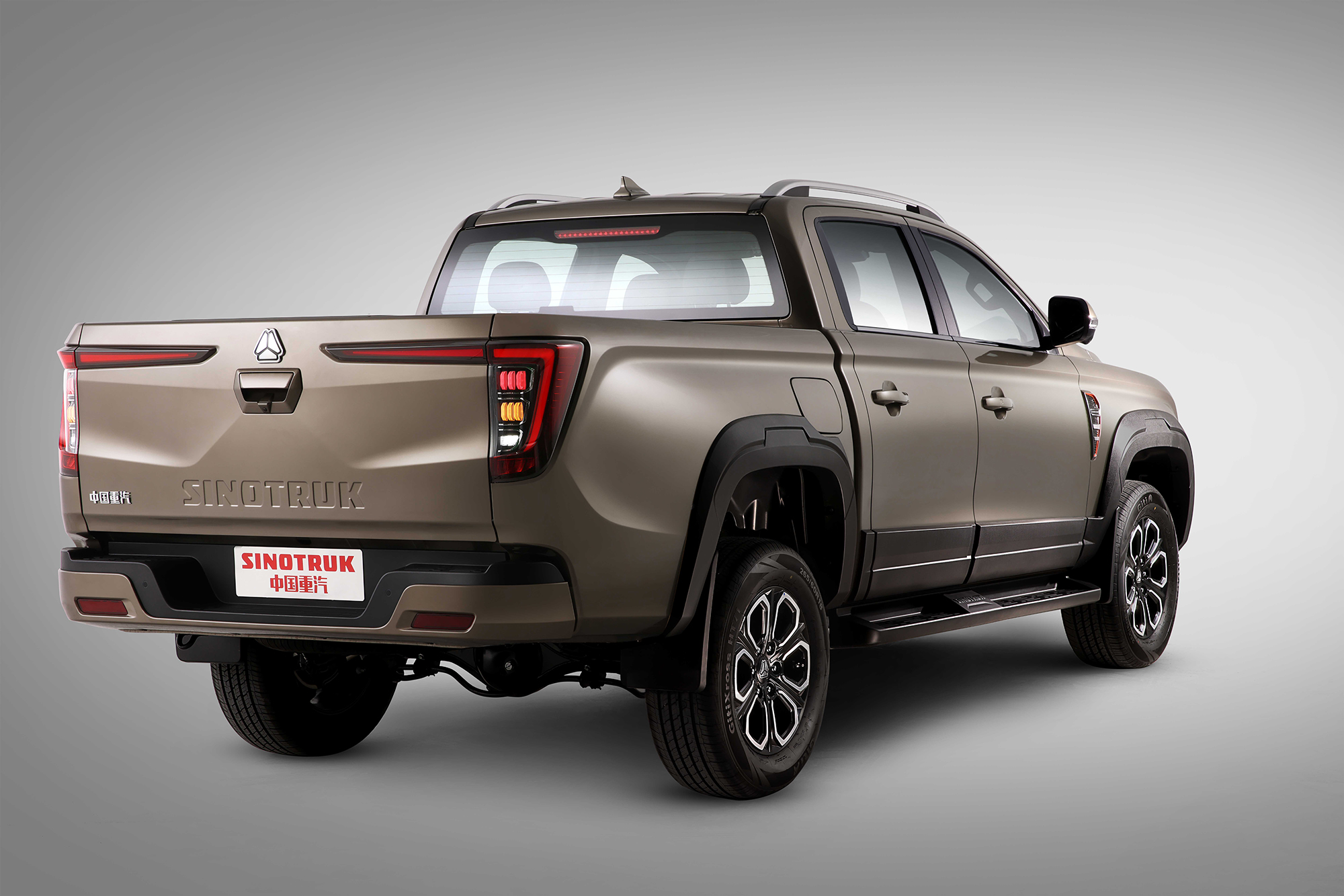 
								Bolden S7 Passenger Version EX Premium – Euro V Standard Version full									