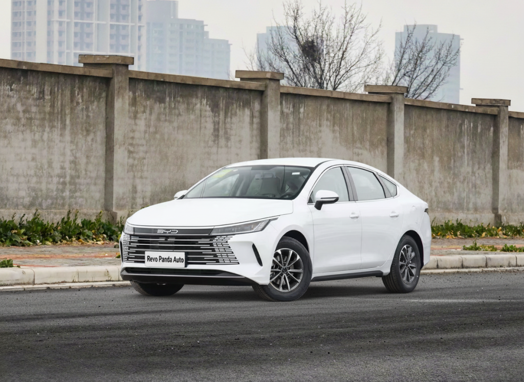 Destroyer 05 Honor Edition DM-i 55KM Luxury Trim