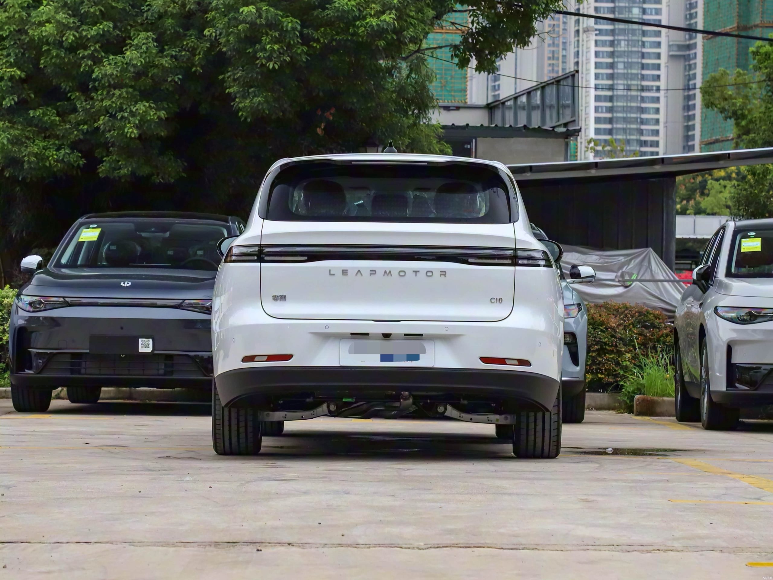 
								Leapmotor C10 EV 605km Laser Radar Edition full									