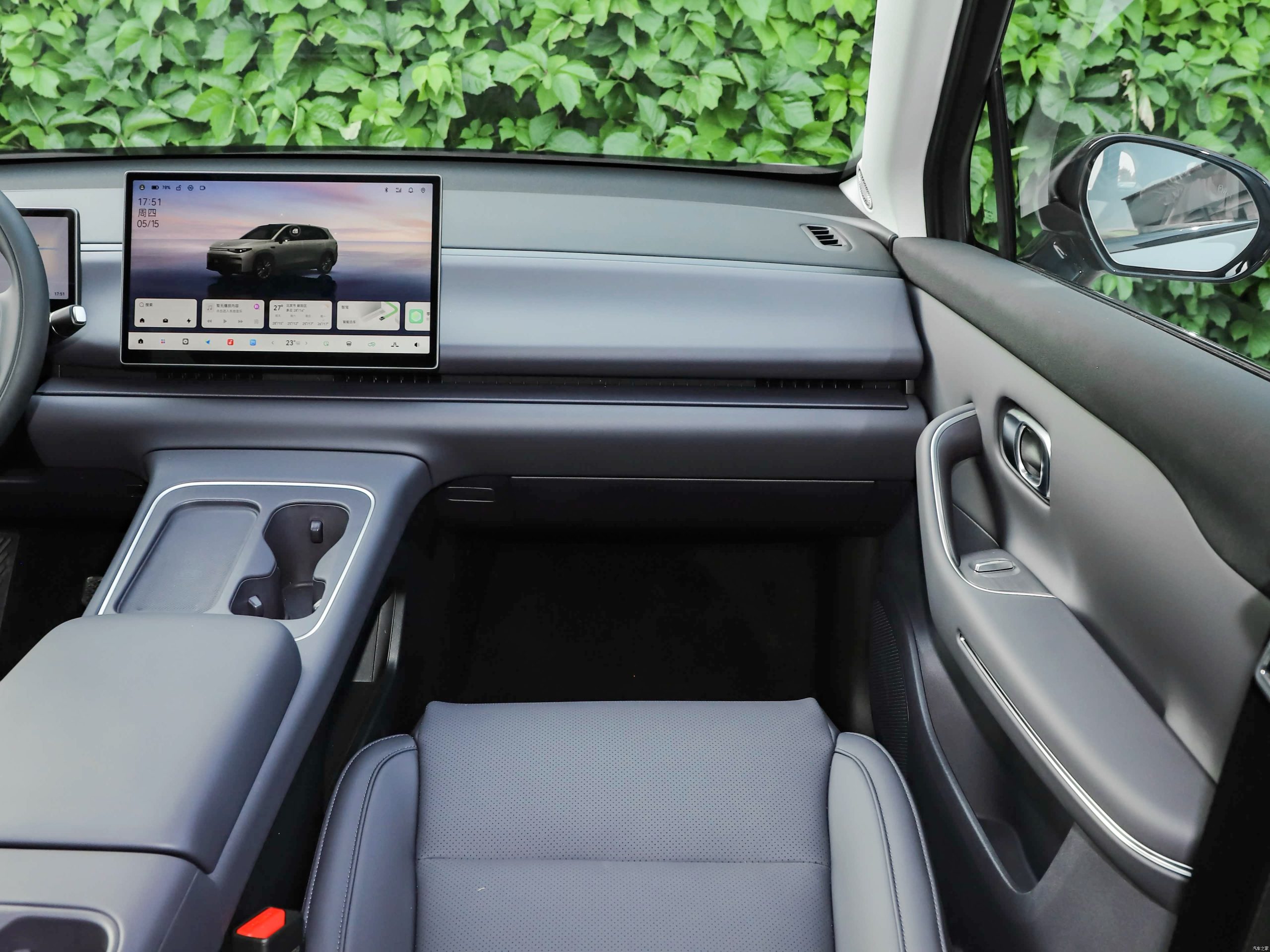 
								Leapmotor C10 EV 605km Laser Radar Edition full									