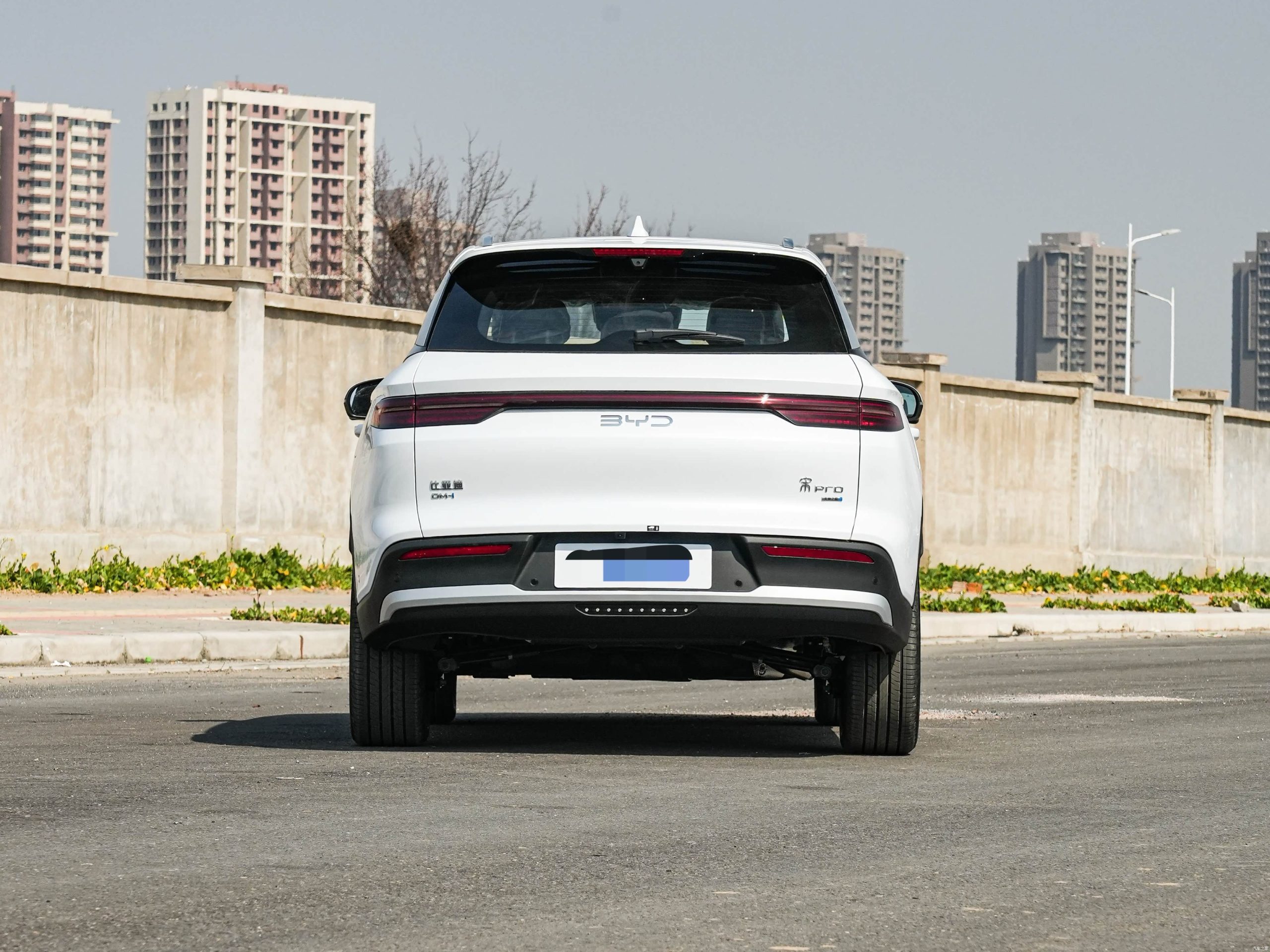 
								BYD Song Pro DM-i – 75KM Leading Edition Second-Generation Intelligent Driving full									