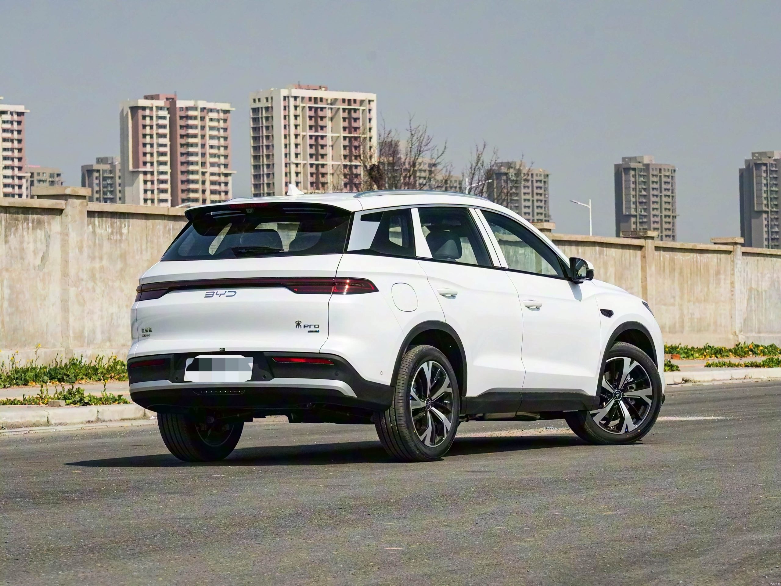 
								BYD Song Pro DM-i – 75KM Leading Edition Second-Generation Intelligent Driving full									