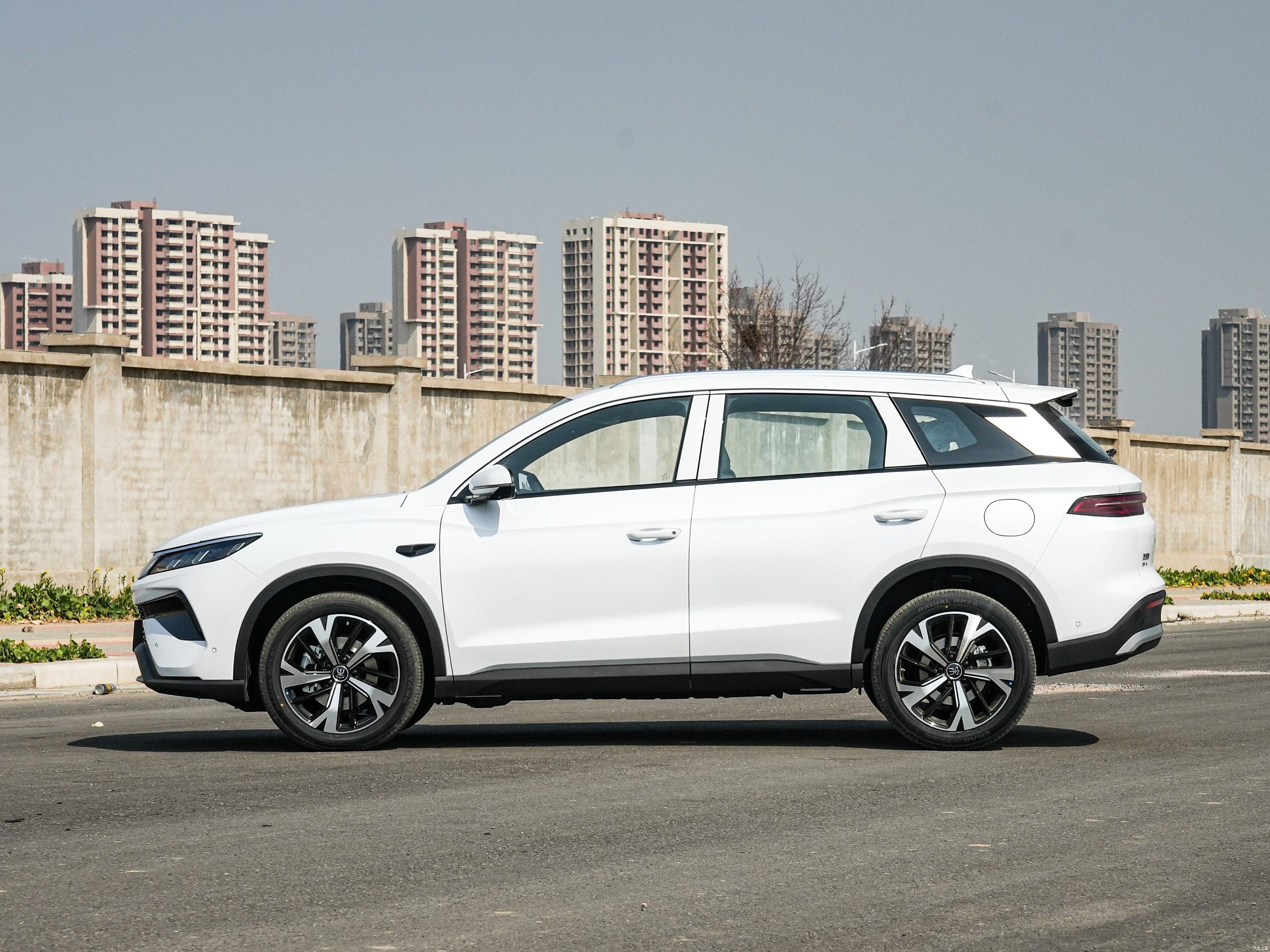 
								BYD Song Pro DM-i – 75KM Leading Edition Second-Generation Intelligent Driving full									