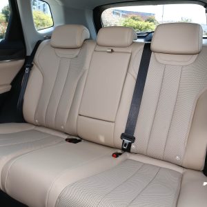 Car view 17